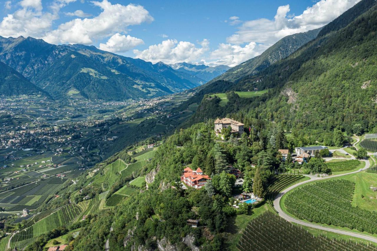 Relais & Chateaux Hotel Castel Fragsburg Merano Esterno foto
