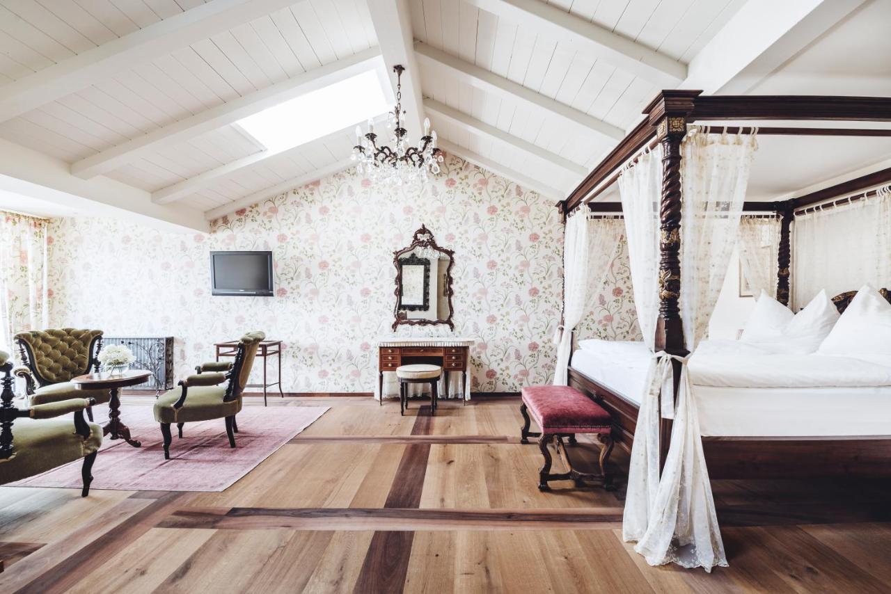 Relais & Chateaux Hotel Castel Fragsburg Merano Esterno foto