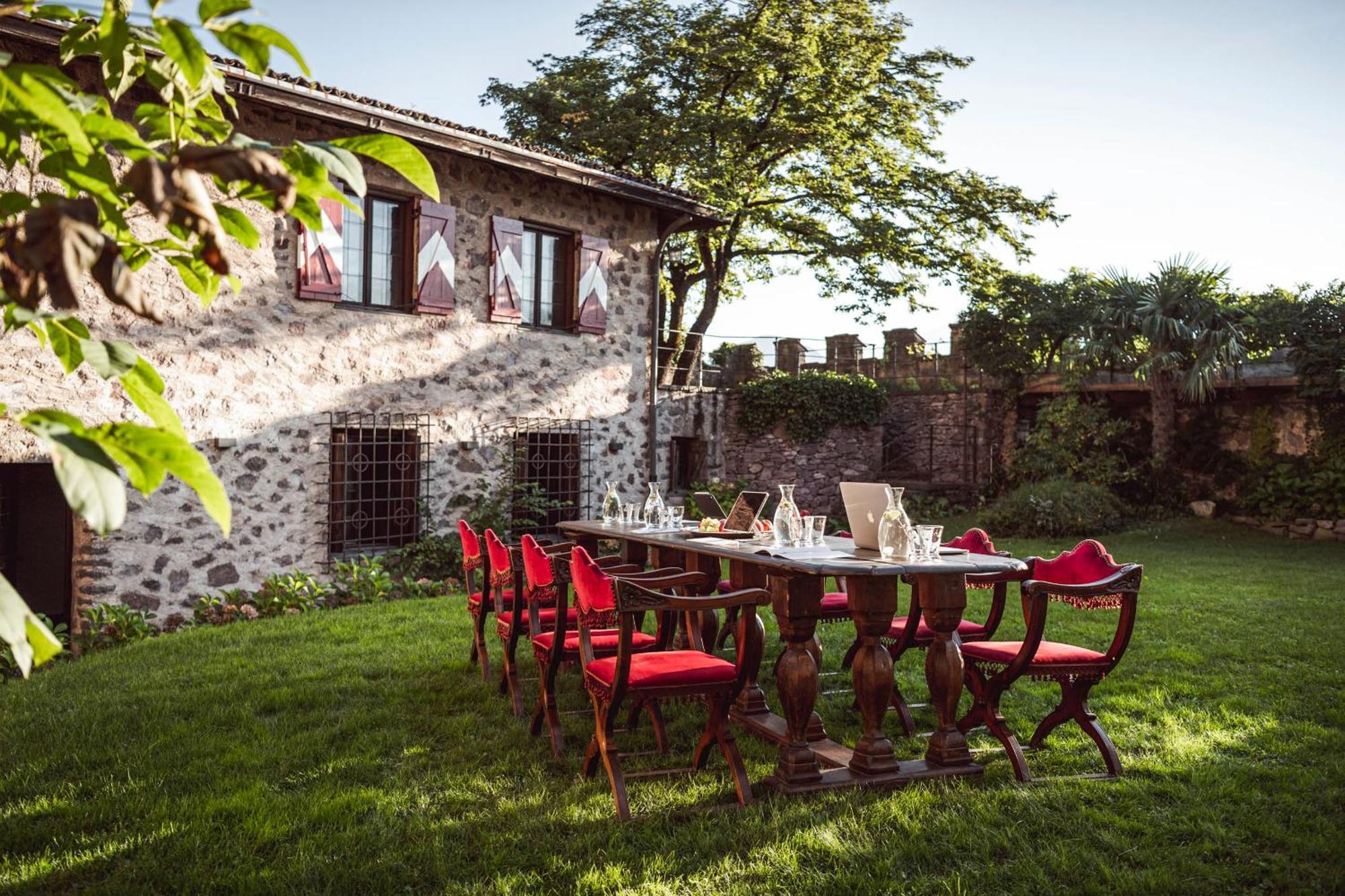 Relais & Chateaux Hotel Castel Fragsburg Merano Esterno foto
