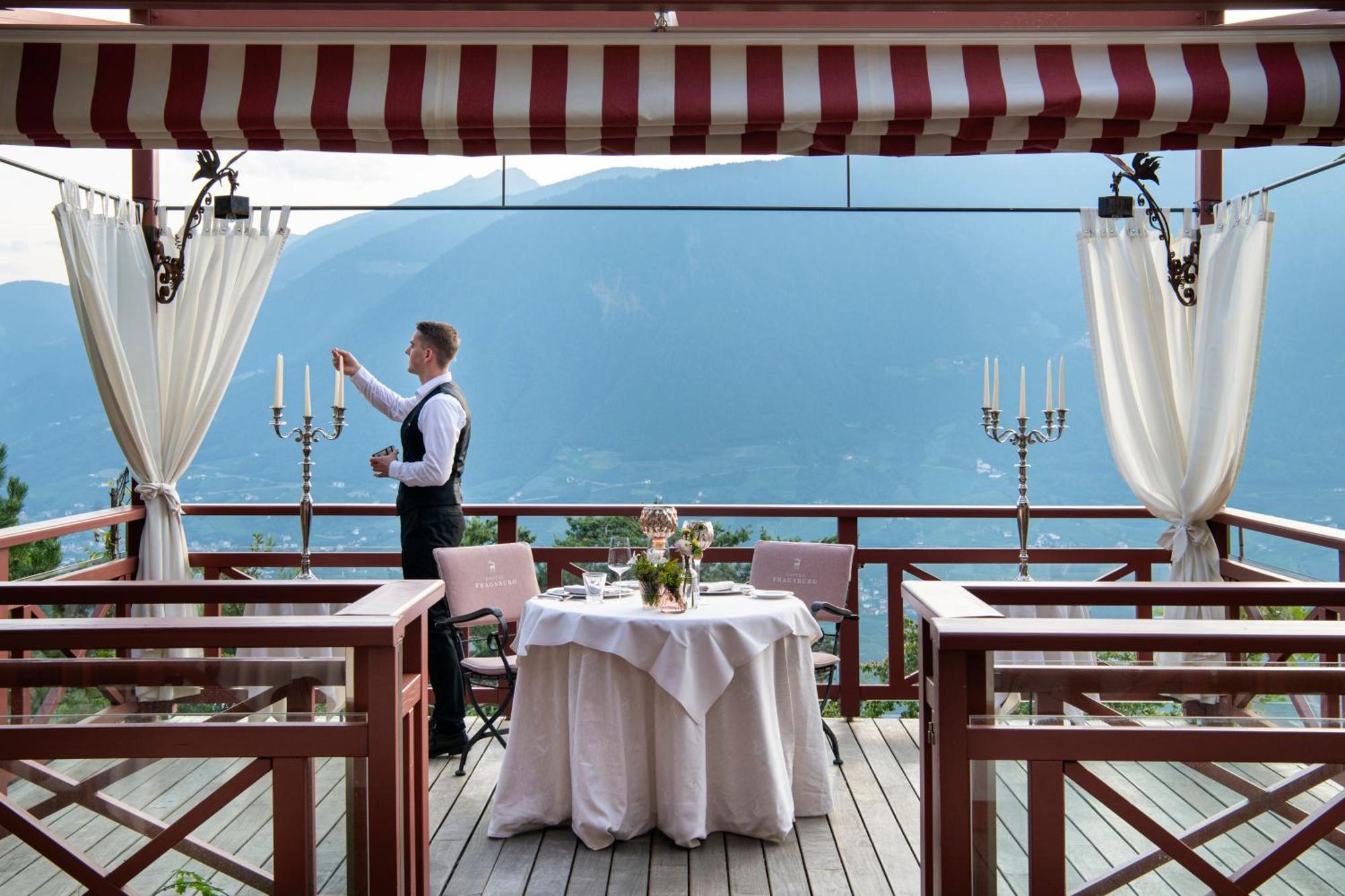 Relais & Chateaux Hotel Castel Fragsburg Merano Esterno foto